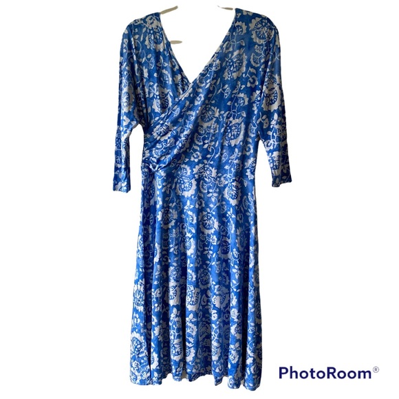 NWT Floral Wrap Jersey Knit Midi Dress Sky Blue Stretch Size S - Picture 1 of 7